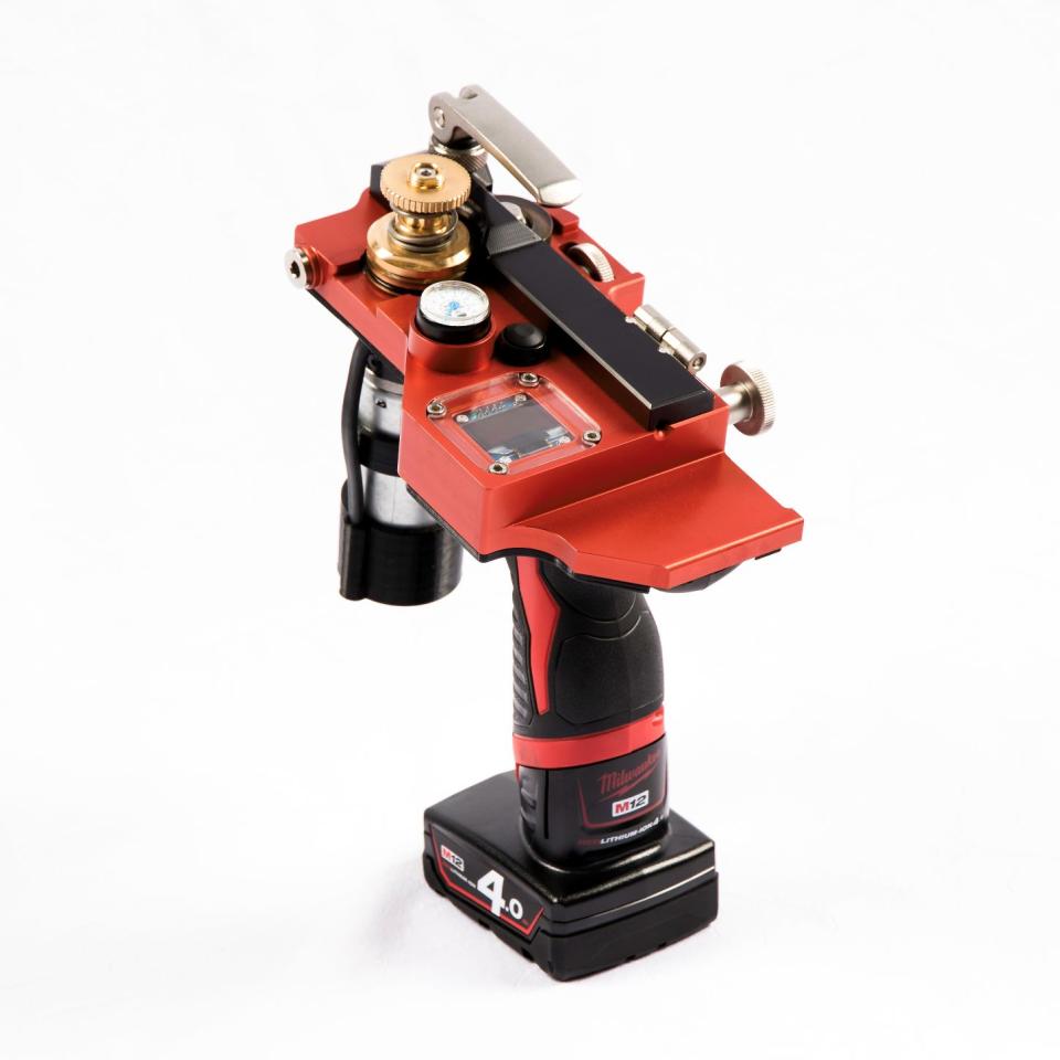 Jetting TriggAIR Einblasmaschine für Kabel 0,8-3mm und Rohre 3, 5, 7 und 8mm. Max. Geschwindigkeit 150m/min, max. Schubkraft 30 N